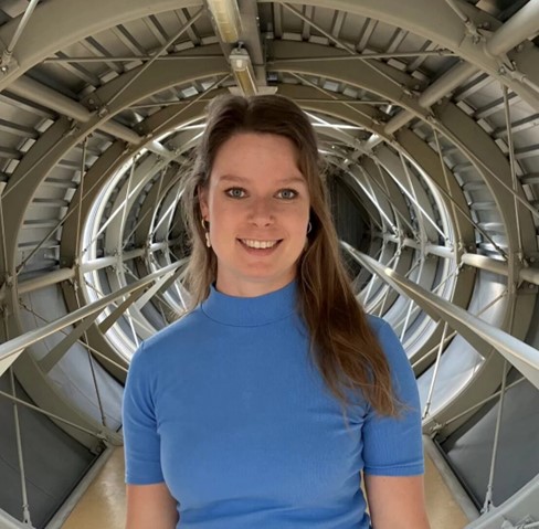 PhD defense Lisa van Tol – The COVID-19 pandemic and vulnerable older ...